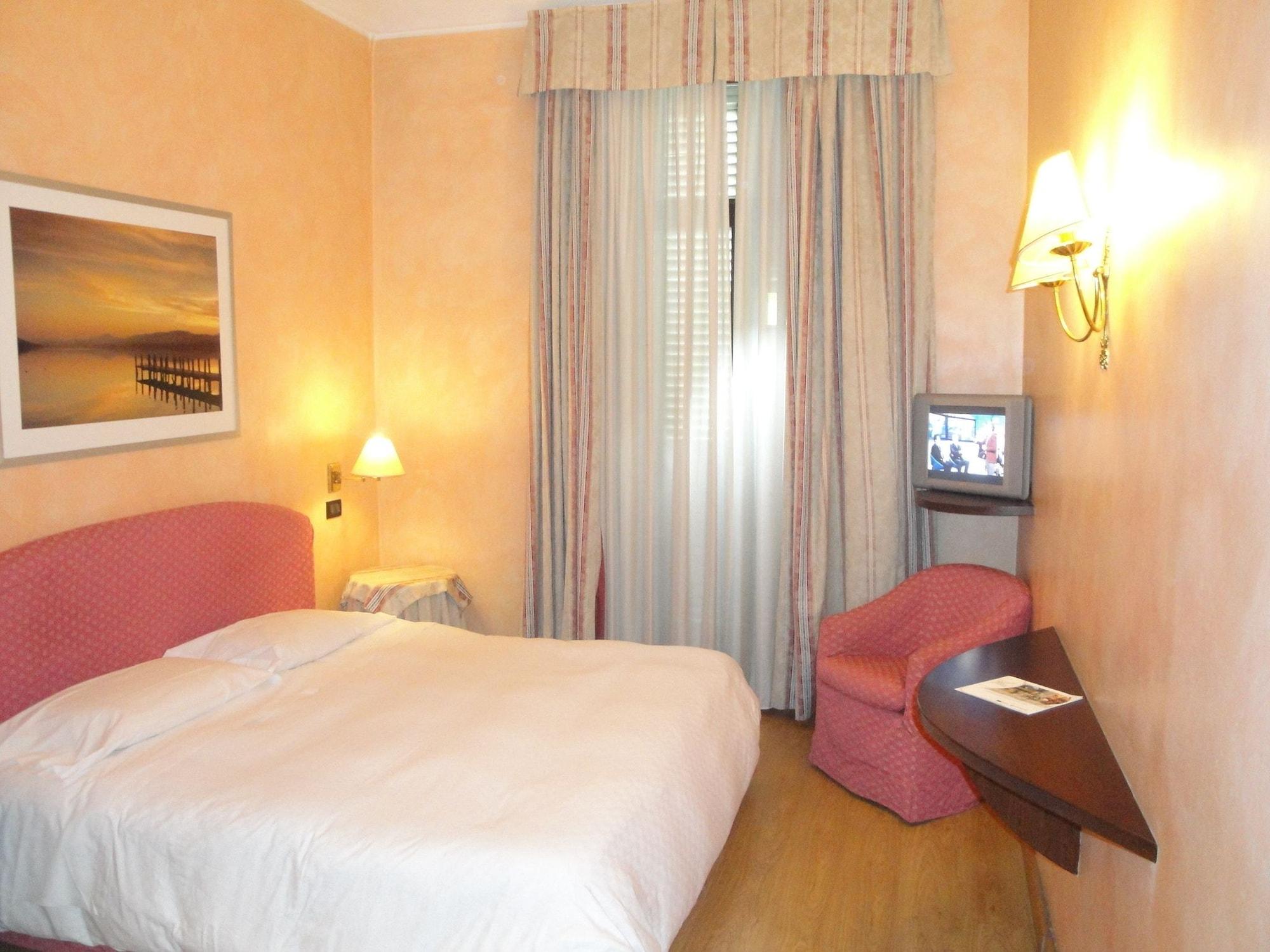 Hotel Due Mondi Turin Luaran gambar