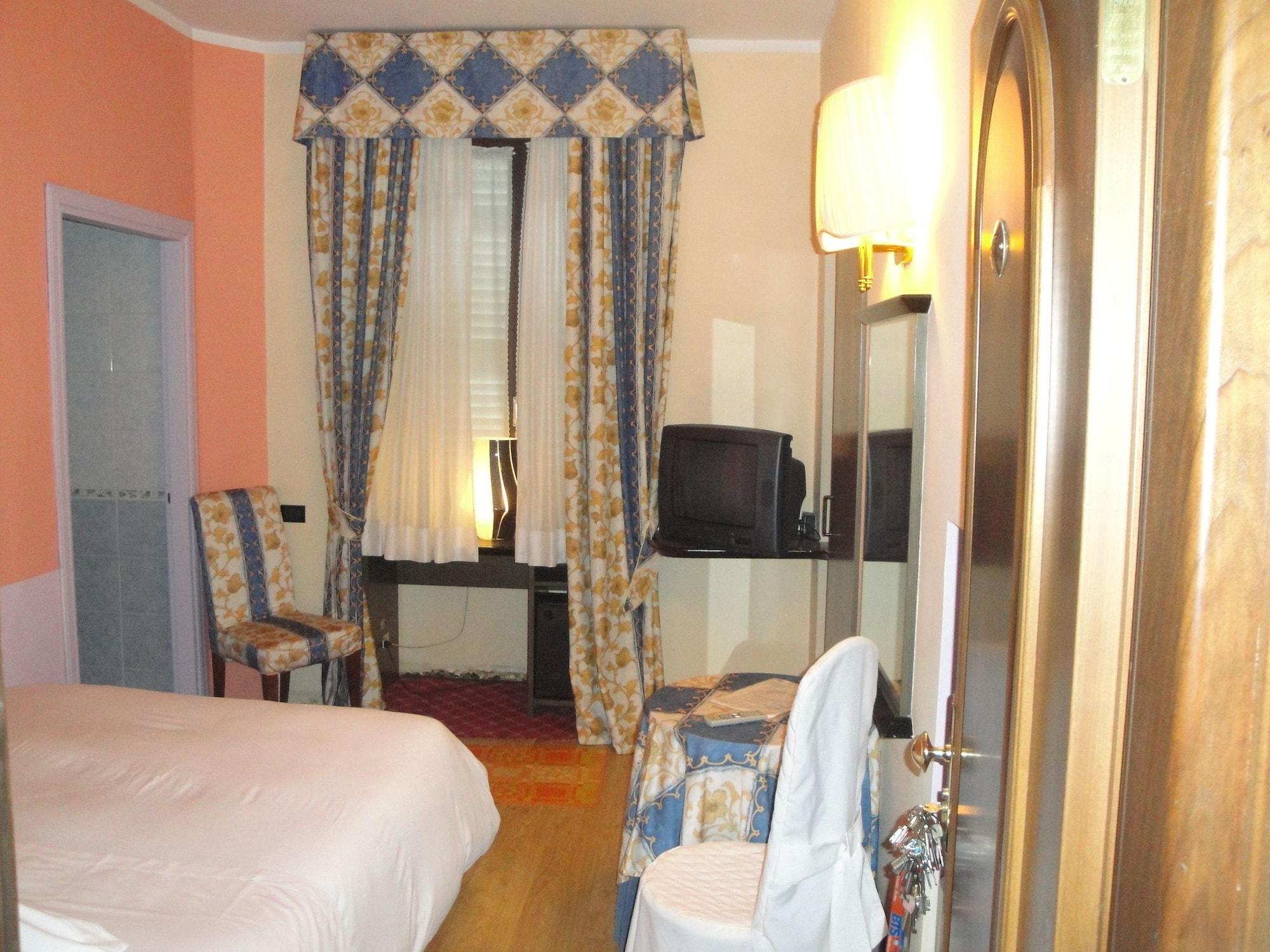 Hotel Due Mondi Turin Luaran gambar